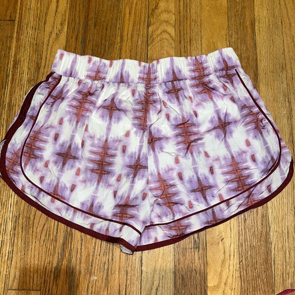 Free People Varsity blues Sandstorm Purple and Red Athletic Shorts Medium - Picture 2 of 8